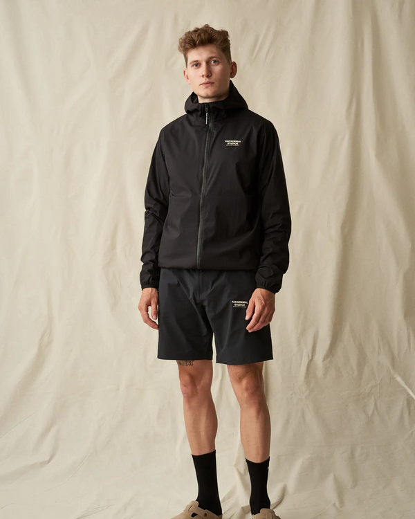 Off-Race Shorts - Black