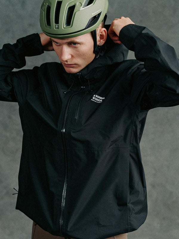 Off-Race Shell Jacket - Black